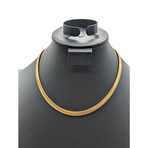 Vintage Gold Tone Fluid .25" Wide Herringbone Flat Snake Chain 17.5" Necklace - Picture 1 of 5